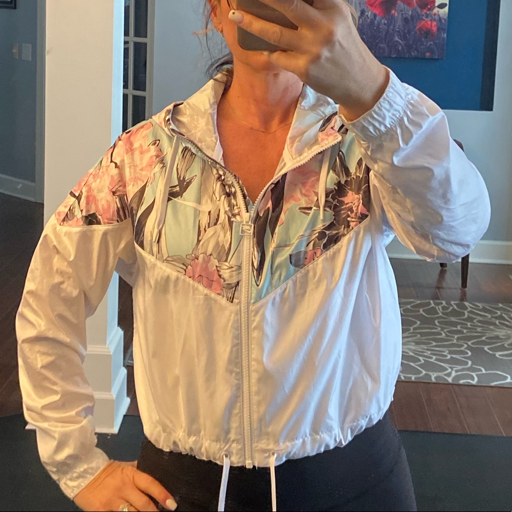 Nike Nike Windbreaker With Hood